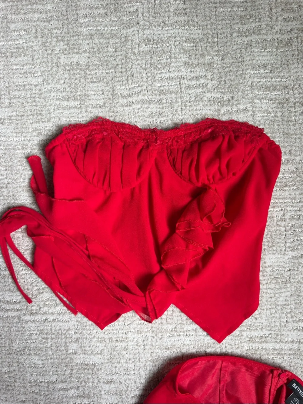 PrettyLittleThing Red Strapless Ruffle Set - Picture 5 of 7